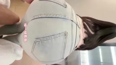哇哇哇!这是什么极品身材!网恋奔现没想到女友是学芭蕾舞的,这身材无敌了,被操到腿软高潮!