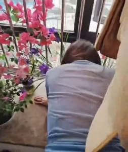 人妻的绽放!婚内压抑多年,被操醒后彻底放飞,求着每天被干